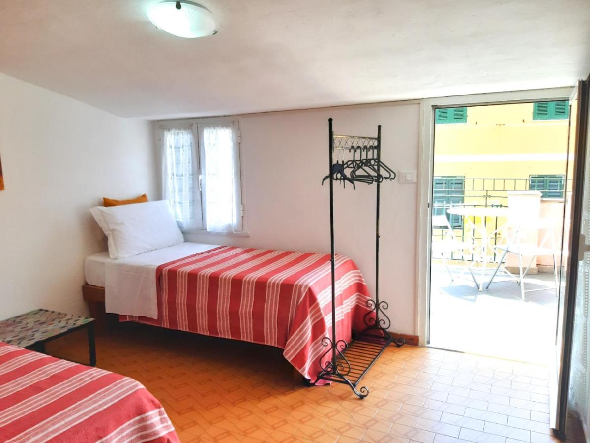 The Terrace Guest house Vernazza