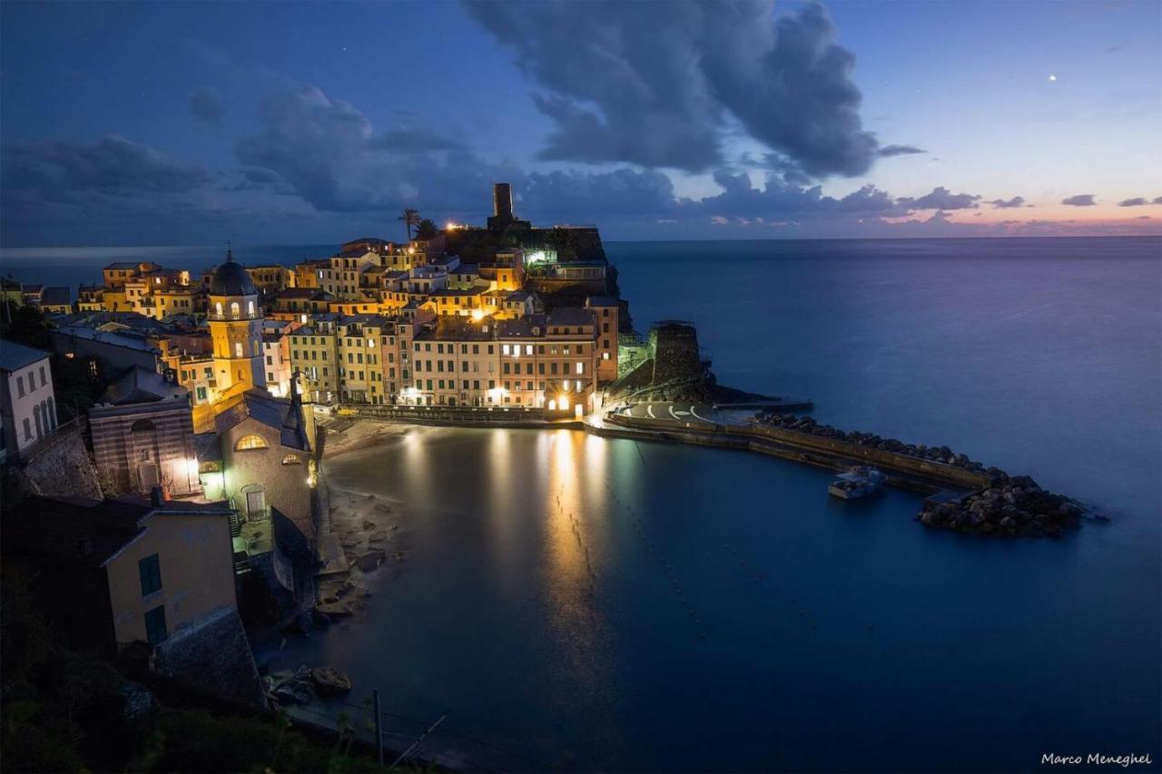 The Terrace * Vernazza